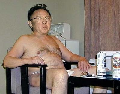 Kim Jong Il guarda la tv